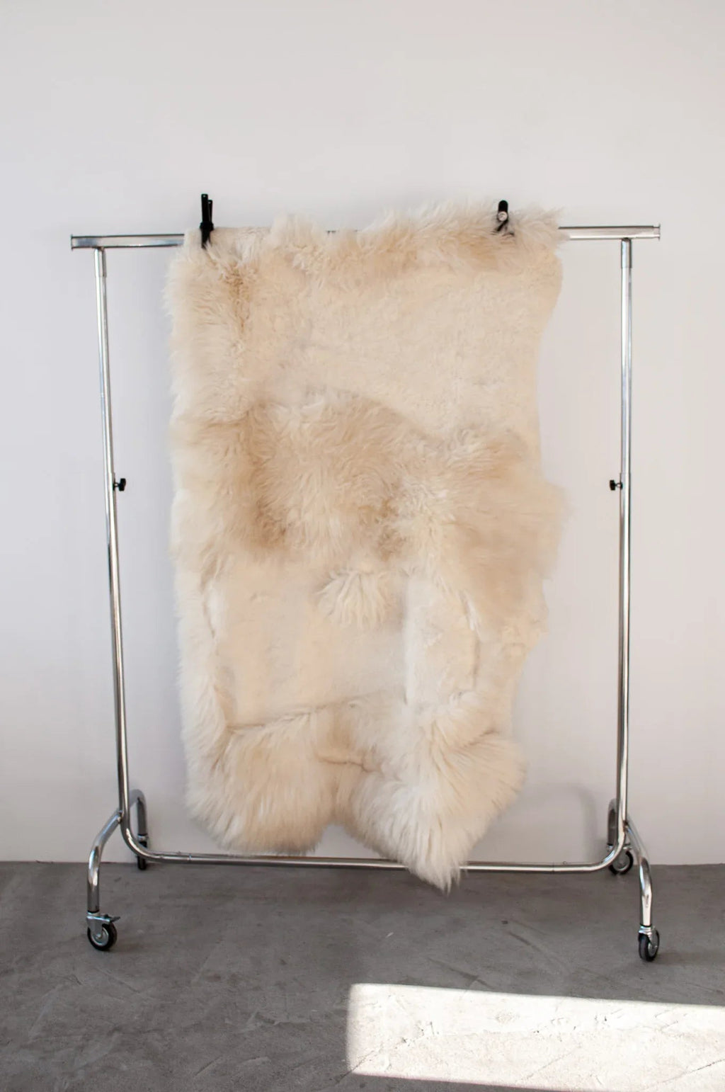 Natural Sheepskin Ivory Carpet - Irregular-1