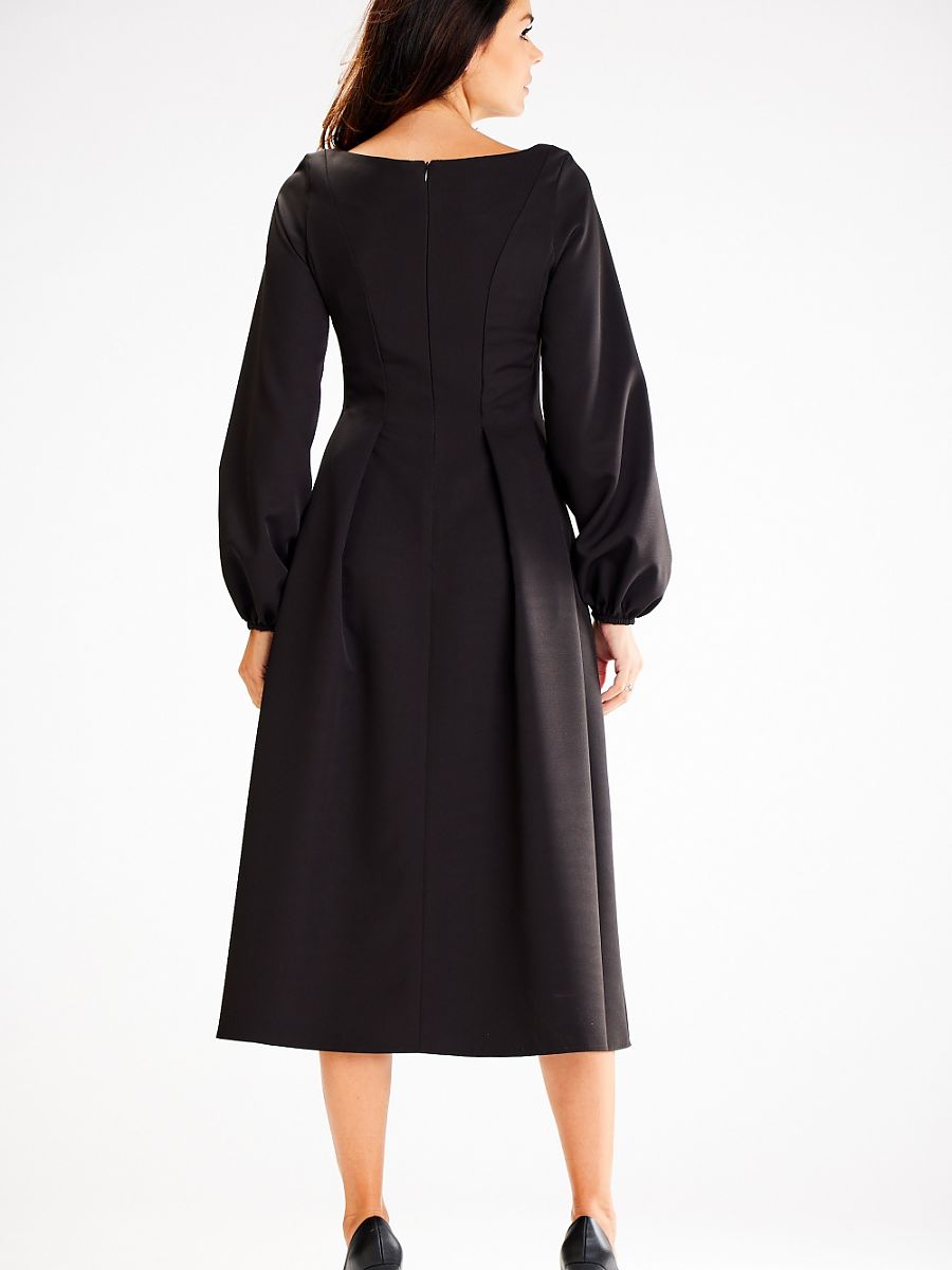 Midi blouson kjole med bådhals og lange ærmer model 187178 — Awama